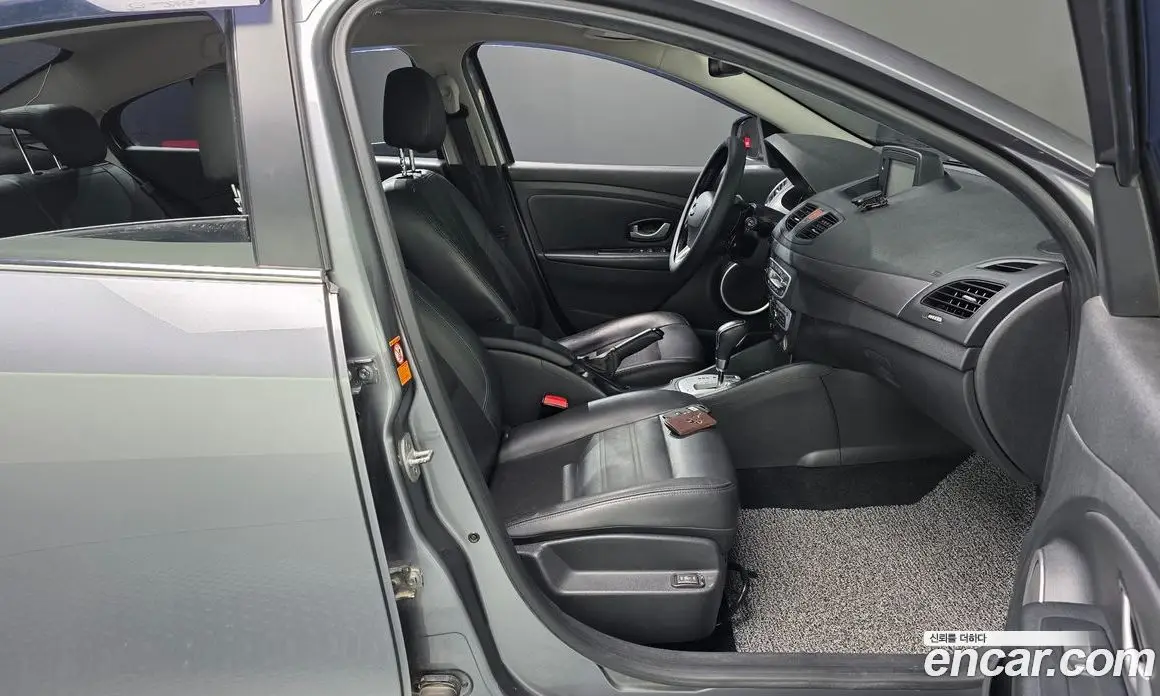 Renault (Samsung) SM3 2018 0.1 автомат (гидро), фото 16