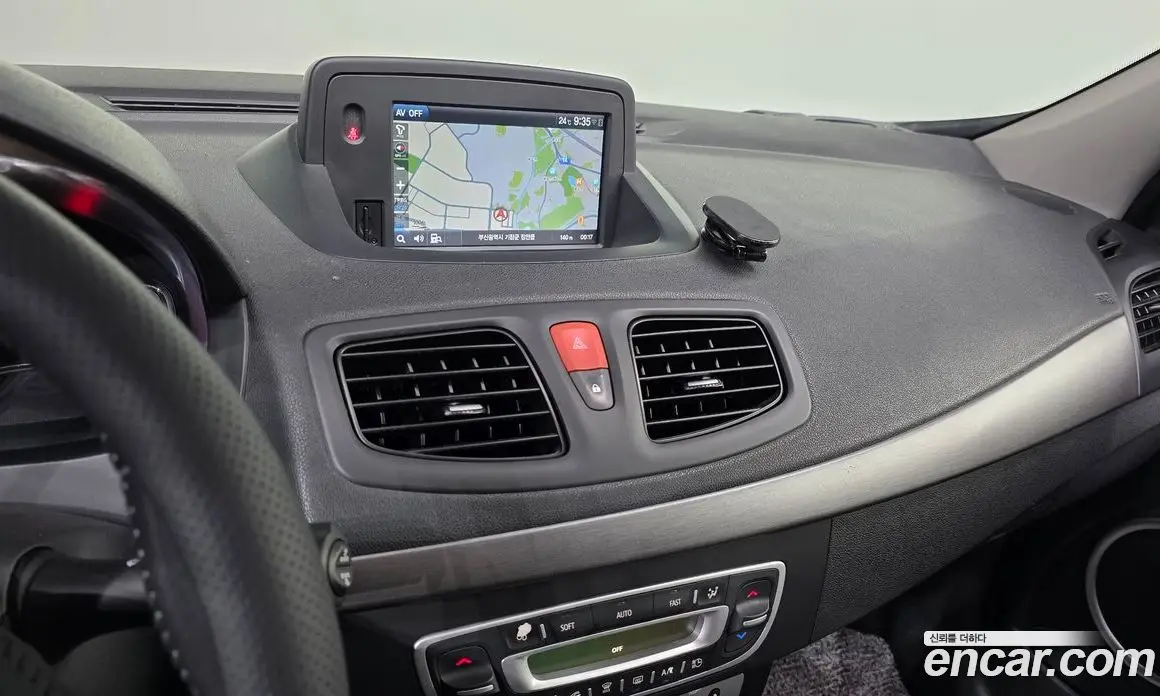 Renault (Samsung) SM3 2018 0.1 автомат (гидро), фото 20