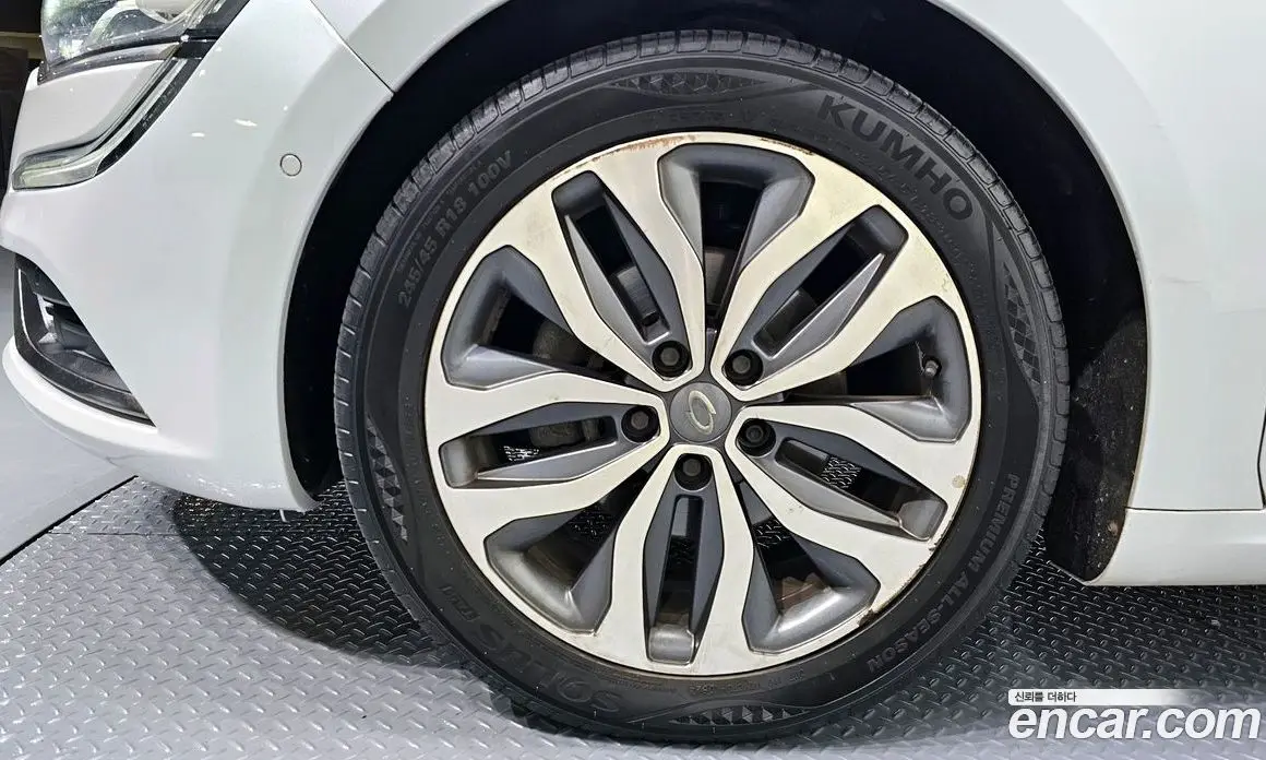 Renault (Samsung) SM6 2016 1.5 автомат (гидро), фото 5 Renault (Samsung) SM6 2016 1.5 автомат (гидро), фото 5