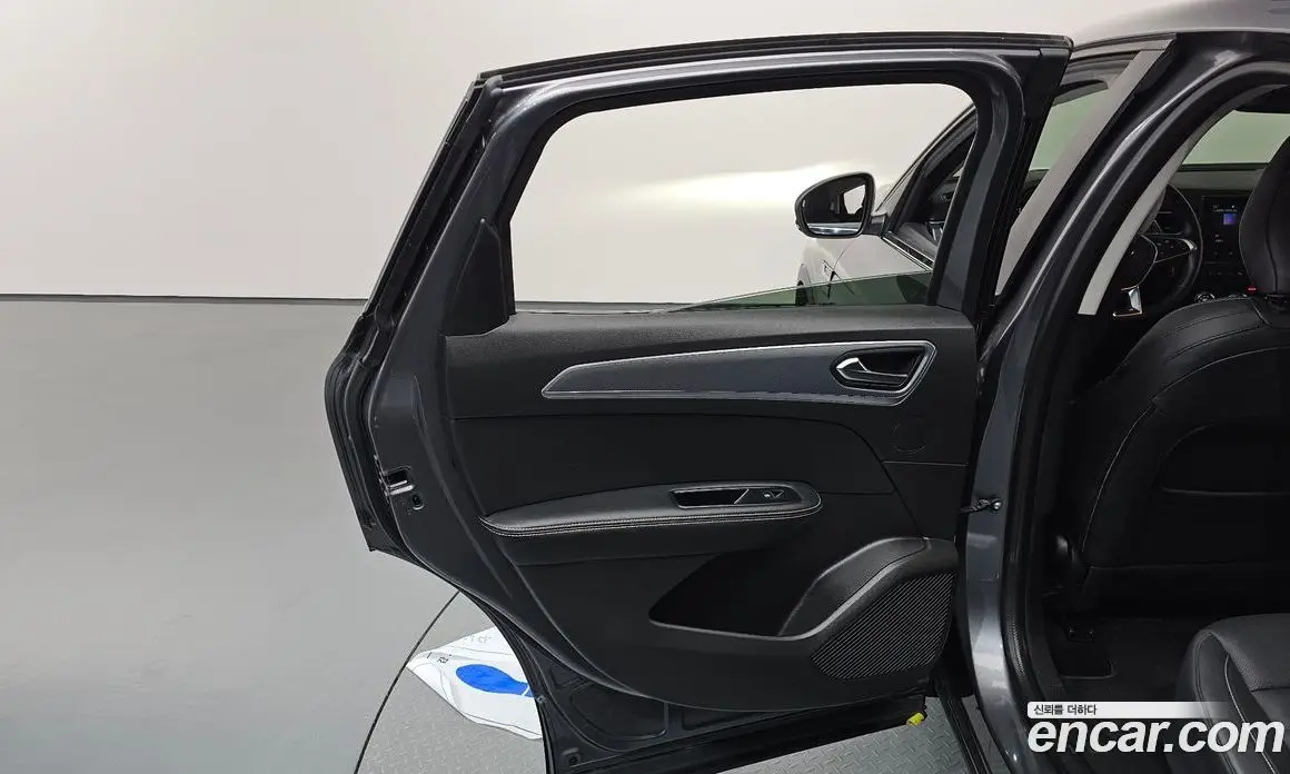 Renault (Samsung) XM3 2022 1.6 автомат (гидро), фото 14