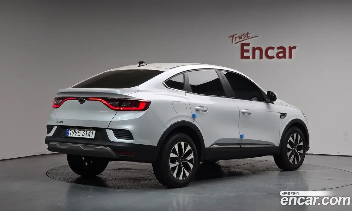 Renault (Samsung) XM3 2023 1.6 автомат (гидро), фото 1 Renault (Samsung) XM3 2023 1.6 автомат (гидро), фото 1