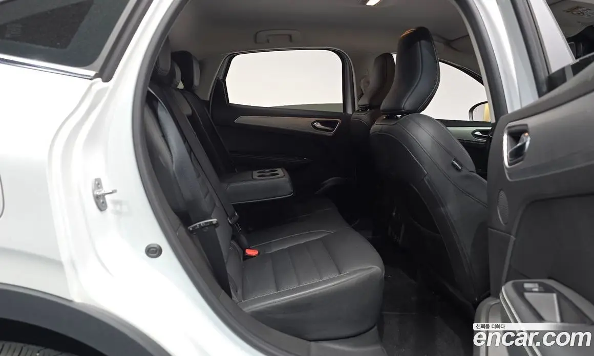 Renault (Samsung) XM3 2023 1.6 автомат (гидро), фото 17 Renault (Samsung) XM3 2023 1.6 автомат (гидро), фото 17
