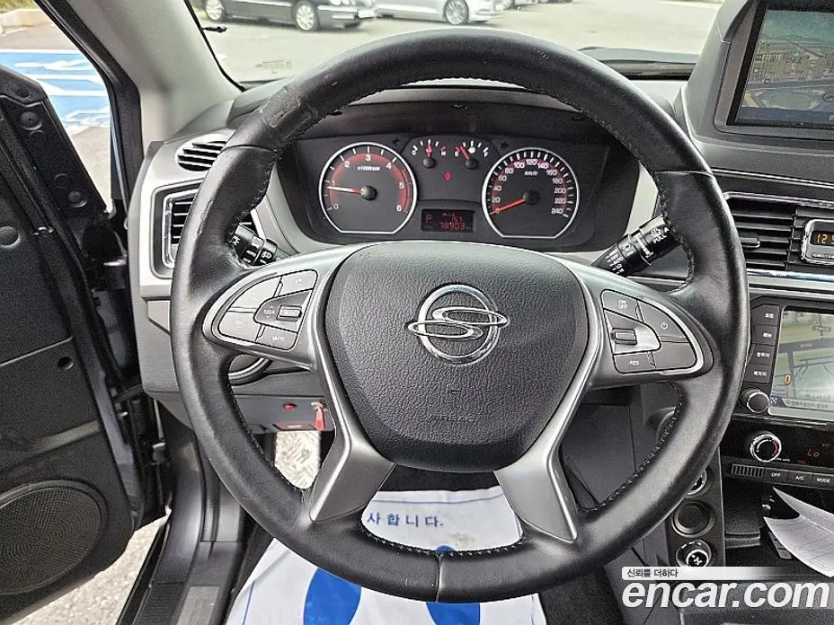 SsangYong Korando 2017 2.2 автомат (гидро), фото 13