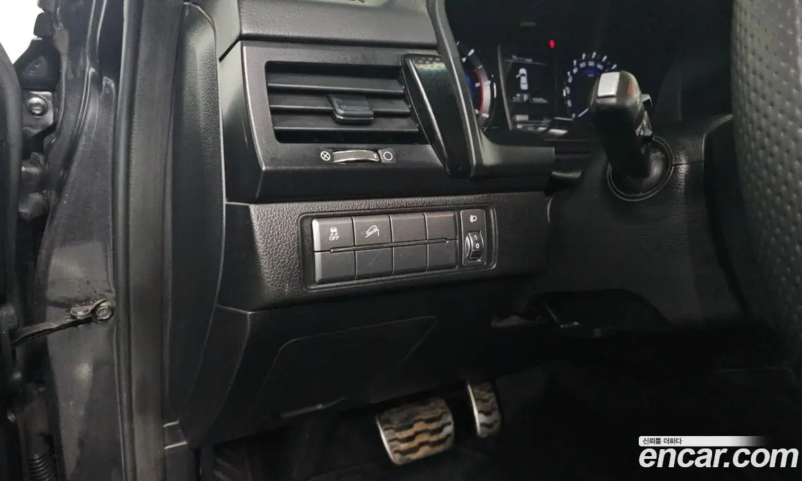 SsangYong Rexton 2020 2.2 автомат (гидро), фото 21