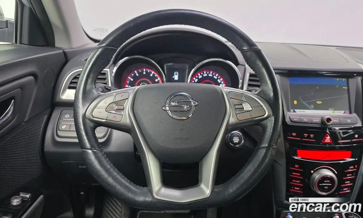 SsangYong TIBOLI 2015 1.6 автомат (гидро), фото 20