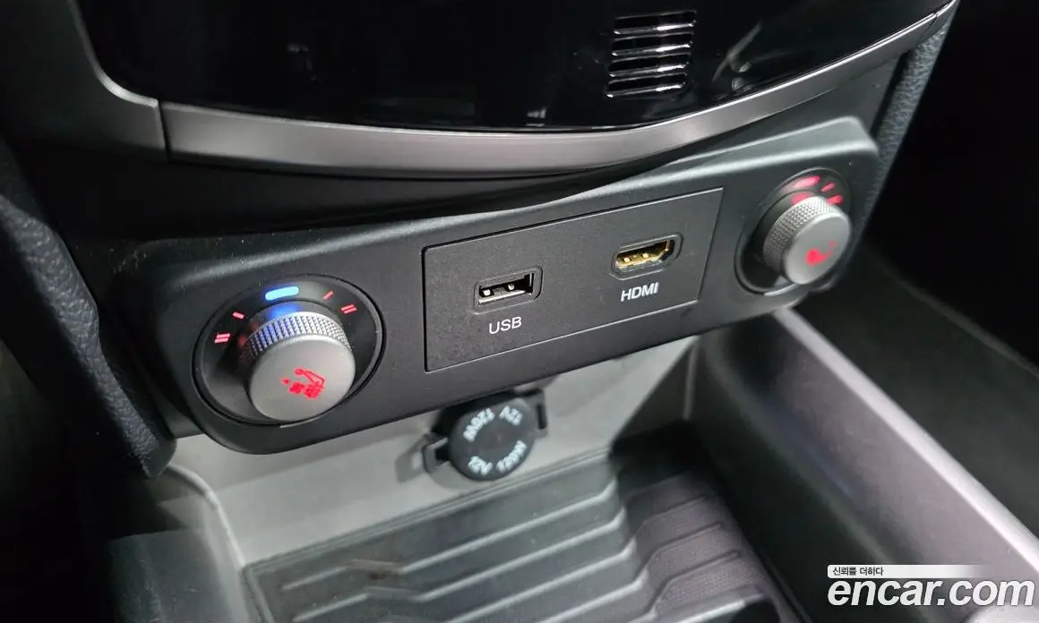 SsangYong TIBOLI 2015 1.6 автомат (гидро), фото 27