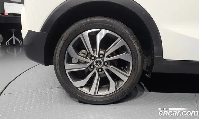 SsangYong TIBOLI 2022 1.5 автомат (гидро), миниатюра 5