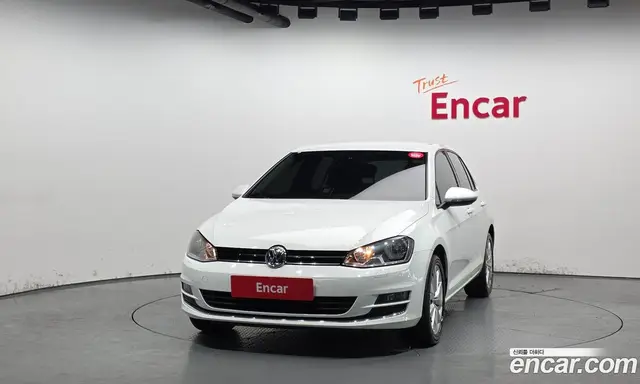 Volkswagen Golf 2014 1.6 автомат (гидро), миниатюра 3