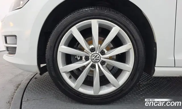 Volkswagen Golf 2014 1.6 автомат (гидро), миниатюра 5