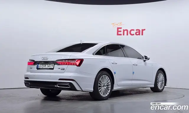 Audi A6 2021 2.0 автомат (гидро), миниатюра 2