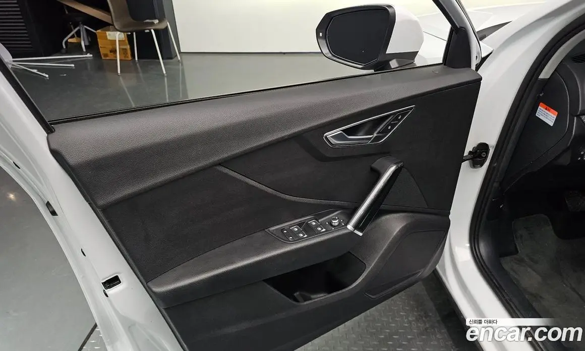 Audi Q2 2023 2.0 автомат (гидро), фото 13