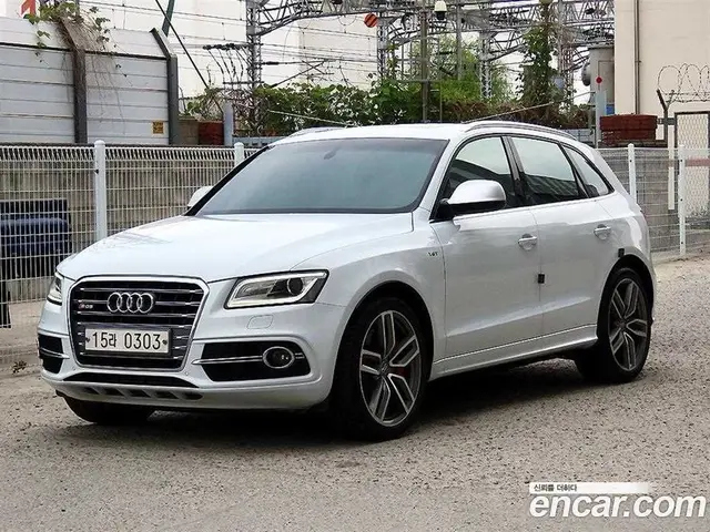 Audi SQ5 2016 3.0 автомат (гидро), миниатюра 2