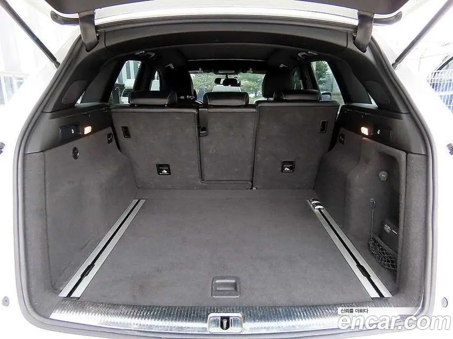 Audi SQ5 2016 3.0 автомат (гидро), фото 18