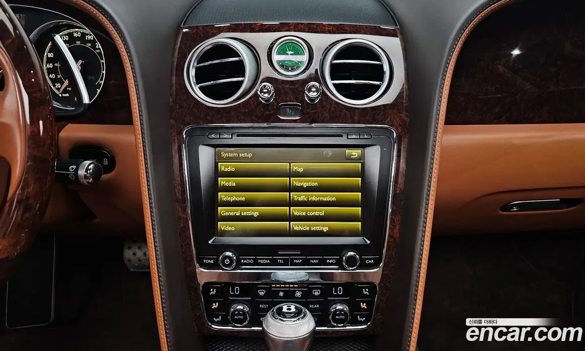 Bentley Flying Spur 2016 4.0 автомат (гидро), фото 14 Bentley Flying Spur 2016 4.0 автомат (гидро), фото 14