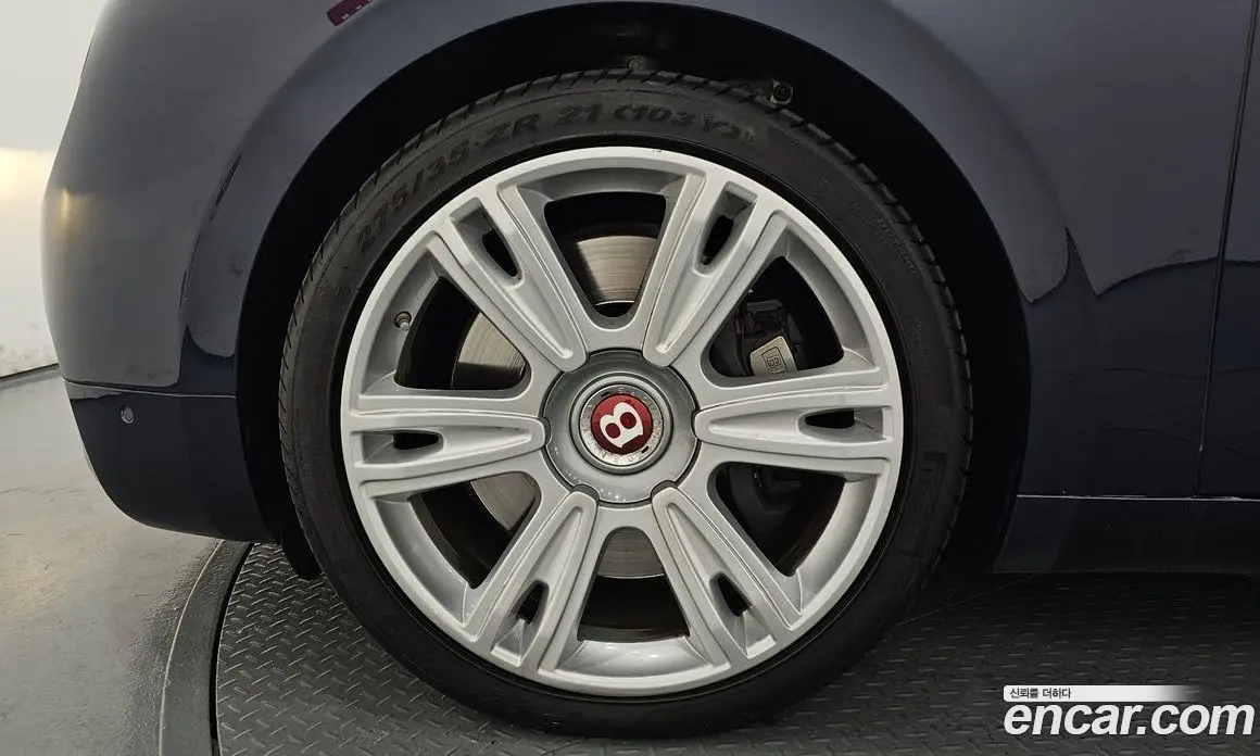 Bentley Flying Spur 2016 4.0 автомат (гидро), фото 5 Bentley Flying Spur 2016 4.0 автомат (гидро), фото 5