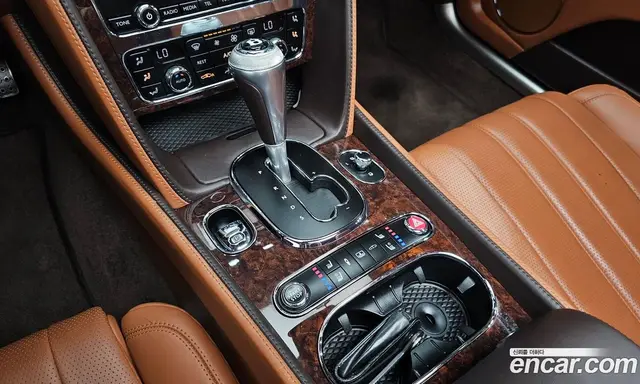 Bentley Flying Spur 2016 4.0 автомат (гидро), миниатюра 9 Bentley Flying Spur 2016 4.0 автомат (гидро), миниатюра 9
