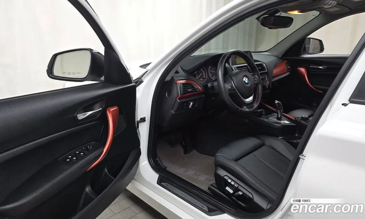 BMW 1 серия 2016 2.0 автомат (гидро), фото 10