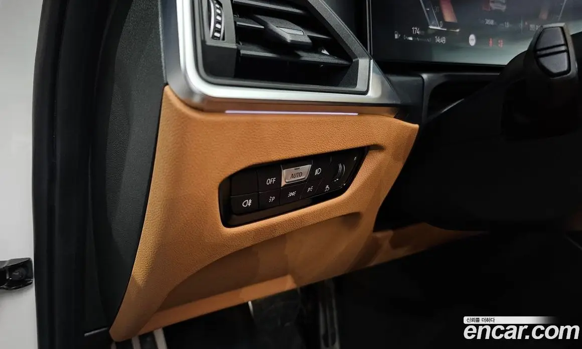 BMW 3 серия 2023 2.0 автомат (гидро), фото 15