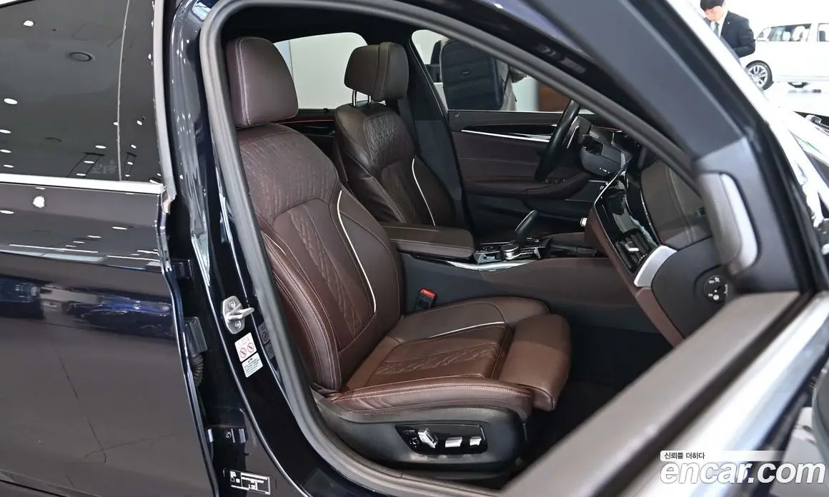 BMW 5 серия 2022 2.0 автомат (гидро), фото 13