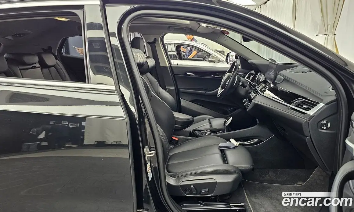 BMW X2 2022 2.0 автомат (гидро), фото 11