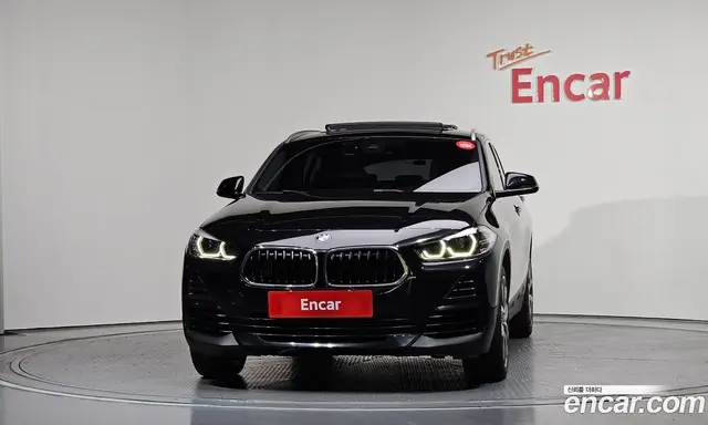 BMW X2 2022 2.0 автомат (гидро), миниатюра 3