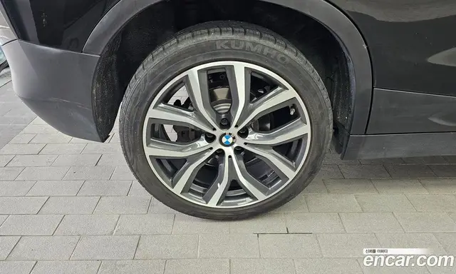 BMW X2 2022 2.0 автомат (гидро), миниатюра 5