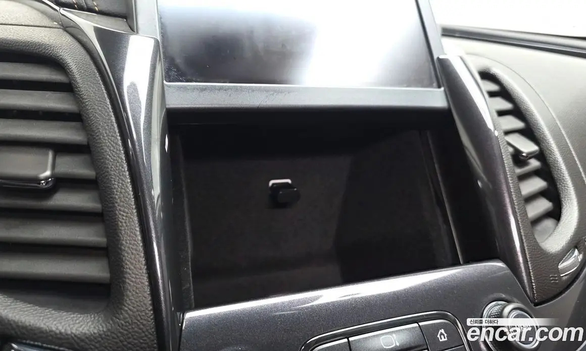 Chevrolet Impala 2018 2.5 автомат (гидро), фото 27