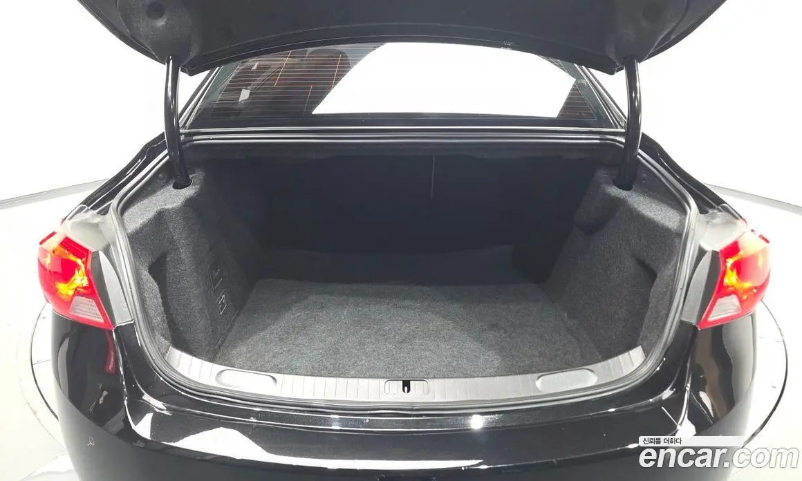 Chevrolet Impala 2018 2.5 автомат (гидро), фото 34