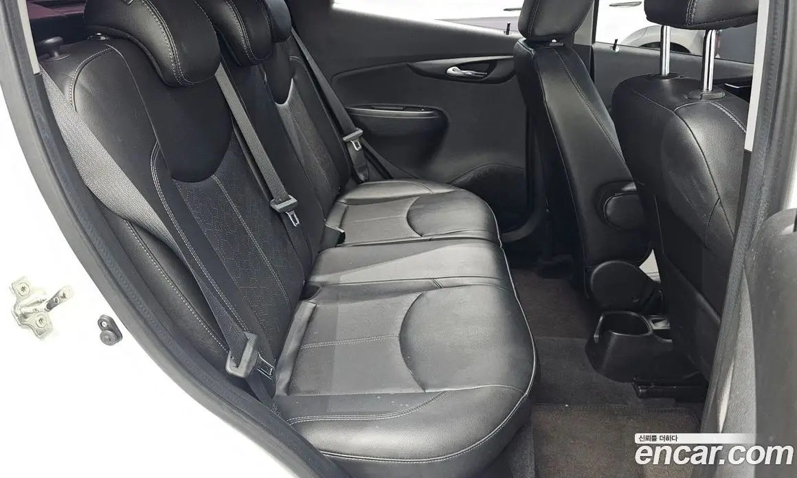Chevrolet Spark 2016 1.0 автомат (гидро), фото 16