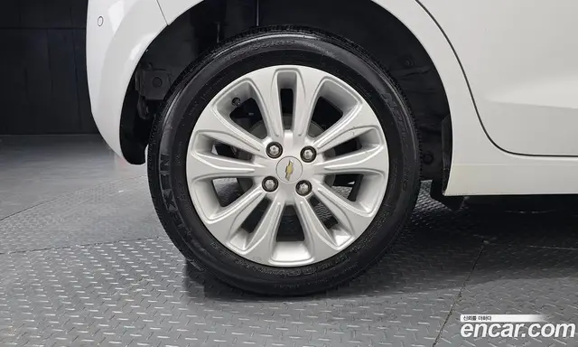 Chevrolet Spark 2016 1.0 автомат (гидро), миниатюра 4