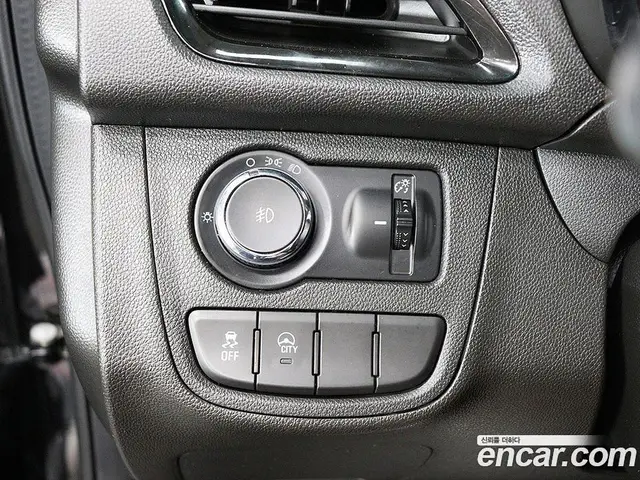 Chevrolet Spark 2016 1.0 автомат (гидро), миниатюра 12
