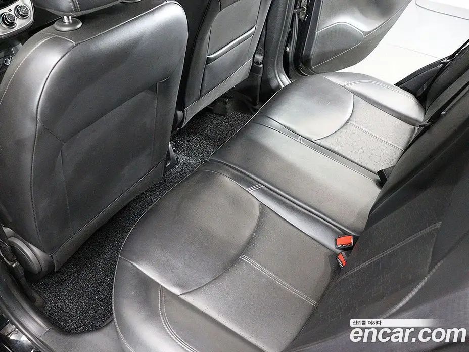 Chevrolet Spark 2016 1.0 автомат (гидро), фото 17