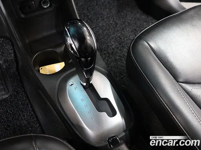 Chevrolet Spark 2016 1.0 автомат (гидро), миниатюра 10