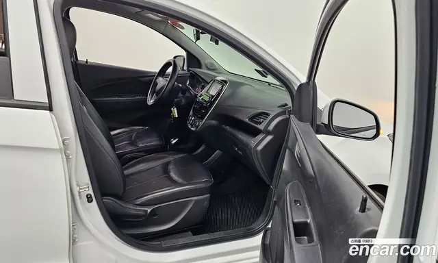 Chevrolet Spark 2017 1.0 автомат (гидро), миниатюра 12