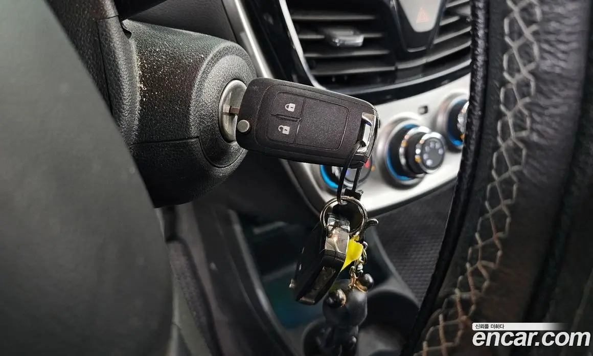 Chevrolet Spark 2017 1.0 автомат (гидро), фото 19