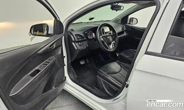 Chevrolet Spark 2017 1.0 автомат (гидро), миниатюра 10