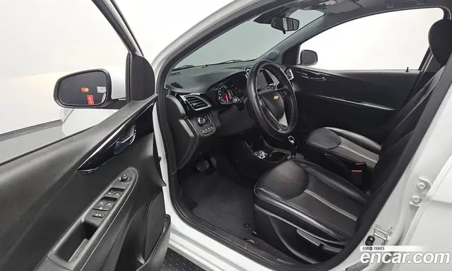 Chevrolet Spark 2019 1.0 автомат (гидро), миниатюра 10