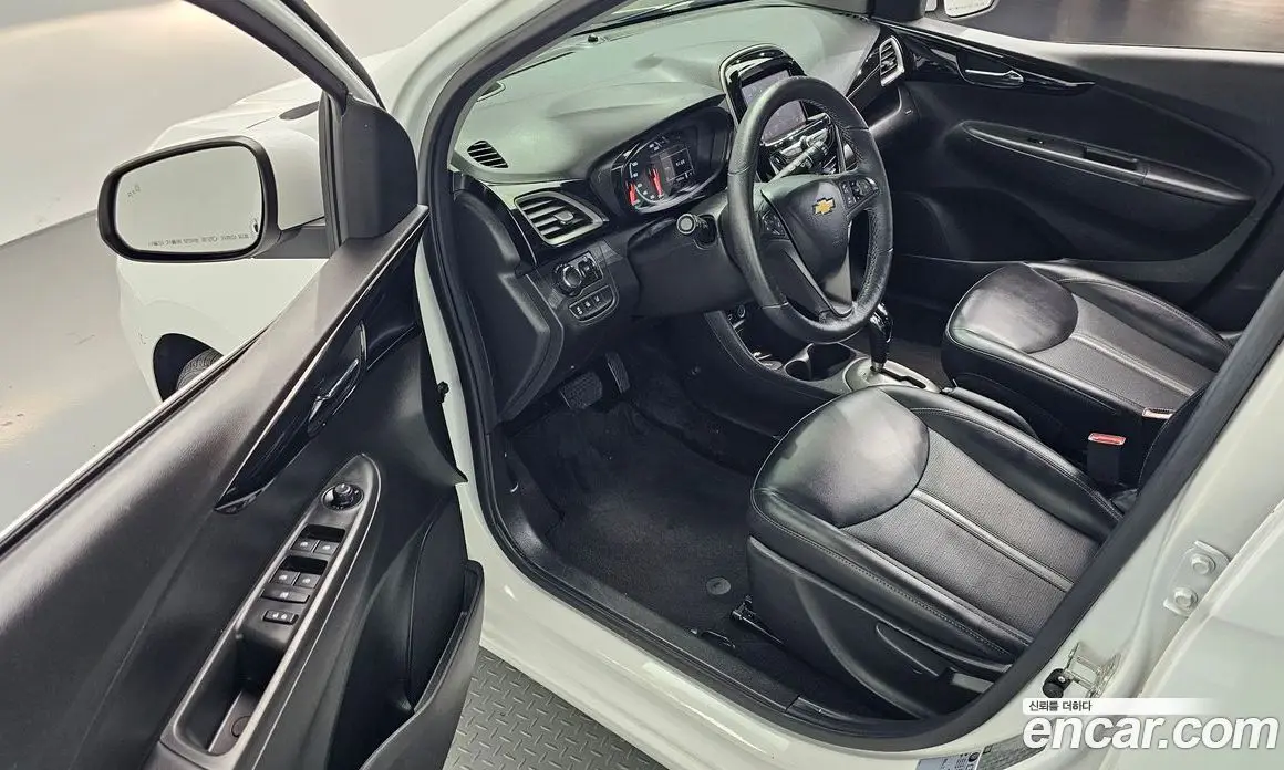 Chevrolet Spark 2021 1.0 автомат (гидро), фото 13