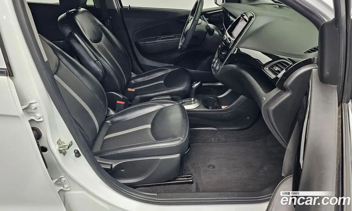 Chevrolet Spark 2021 1.0 автомат (гидро), фото 16