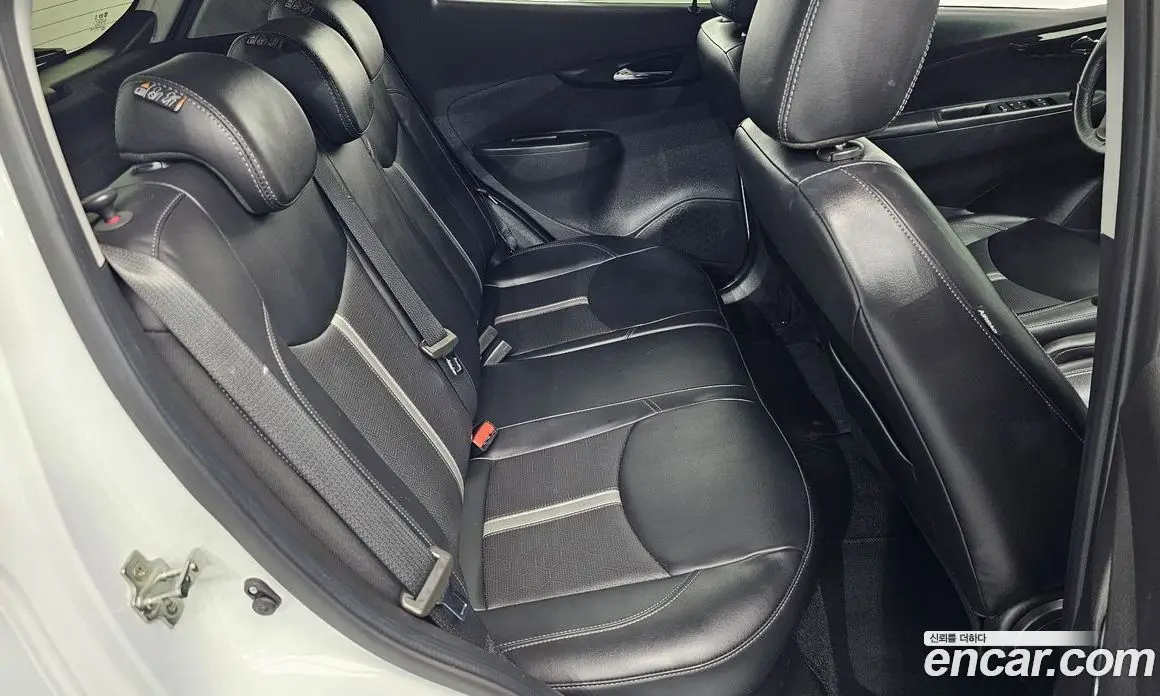 Chevrolet Spark 2021 1.0 автомат (гидро), фото 17