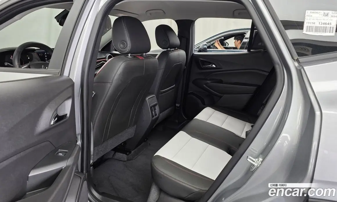 Chevrolet Trax 2024 1.2 автомат (гидро), фото 16