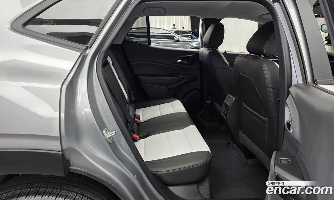 Chevrolet Trax 2024 1.2 автомат (гидро), фото 18