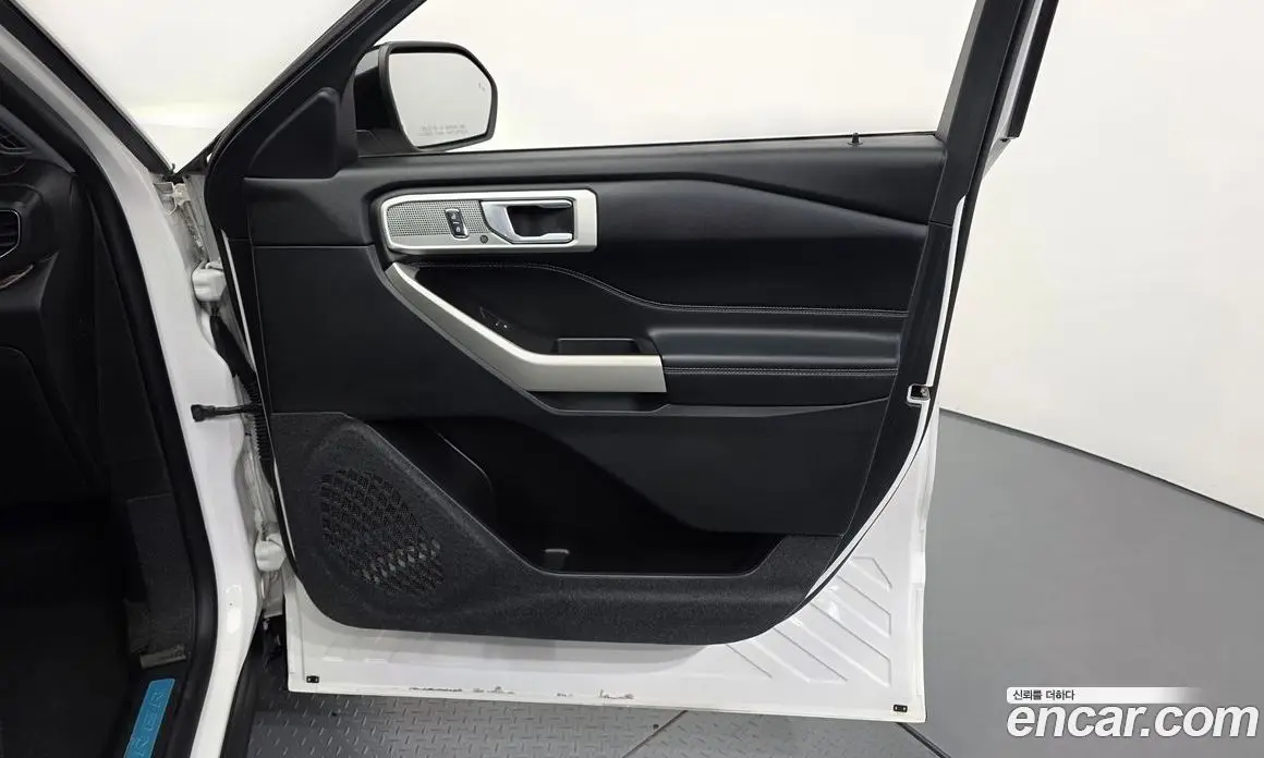 Ford Explorer 2020 2.3 автомат (гидро), фото 14