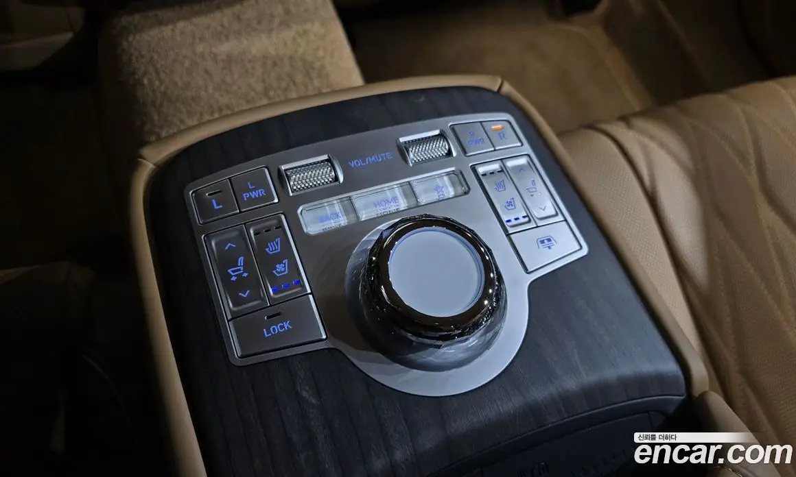Genesis G80 2025 2.5 автомат (гидро), фото 30