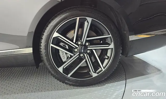 Genesis G80 2025 2.5 автомат (гидро), миниатюра 7
