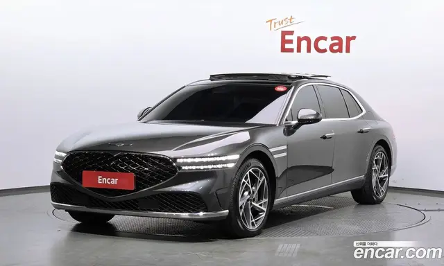 Genesis G90, 2022, 65 138 км