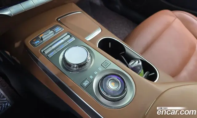 Genesis GV70 2023 2.2 автомат (гидро), миниатюра 9