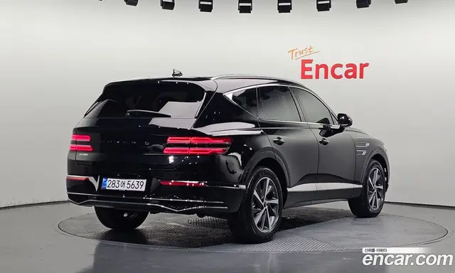 Genesis GV80 2024 2.5 автомат (гидро), миниатюра 2