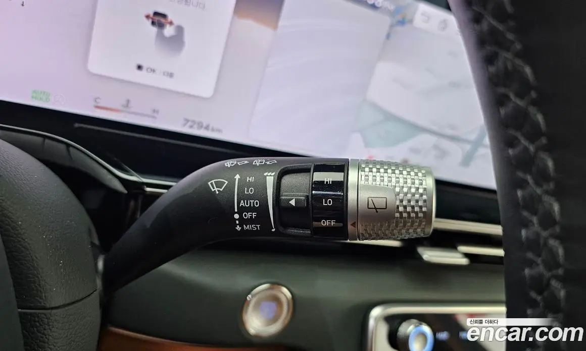 Genesis GV80 2025 2.5 автомат (гидро), фото 32