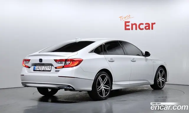 Honda Accord 2022 2.0 автомат (гидро), миниатюра 2